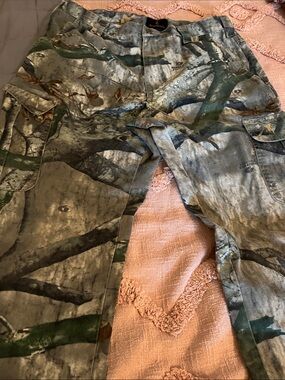 Browning Mossy Oak Camo Pants in Green, Brown, size 38